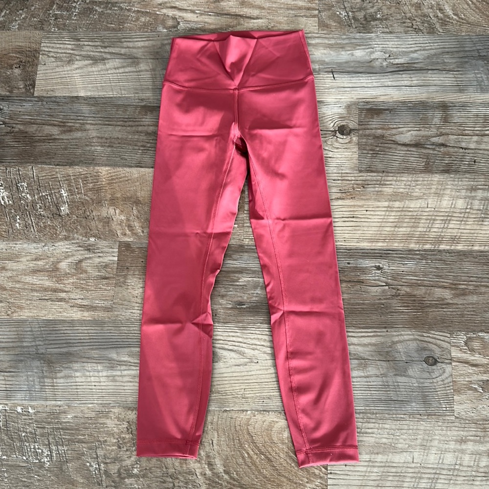 Lululemon Wunder Under sz 4 color rusty red